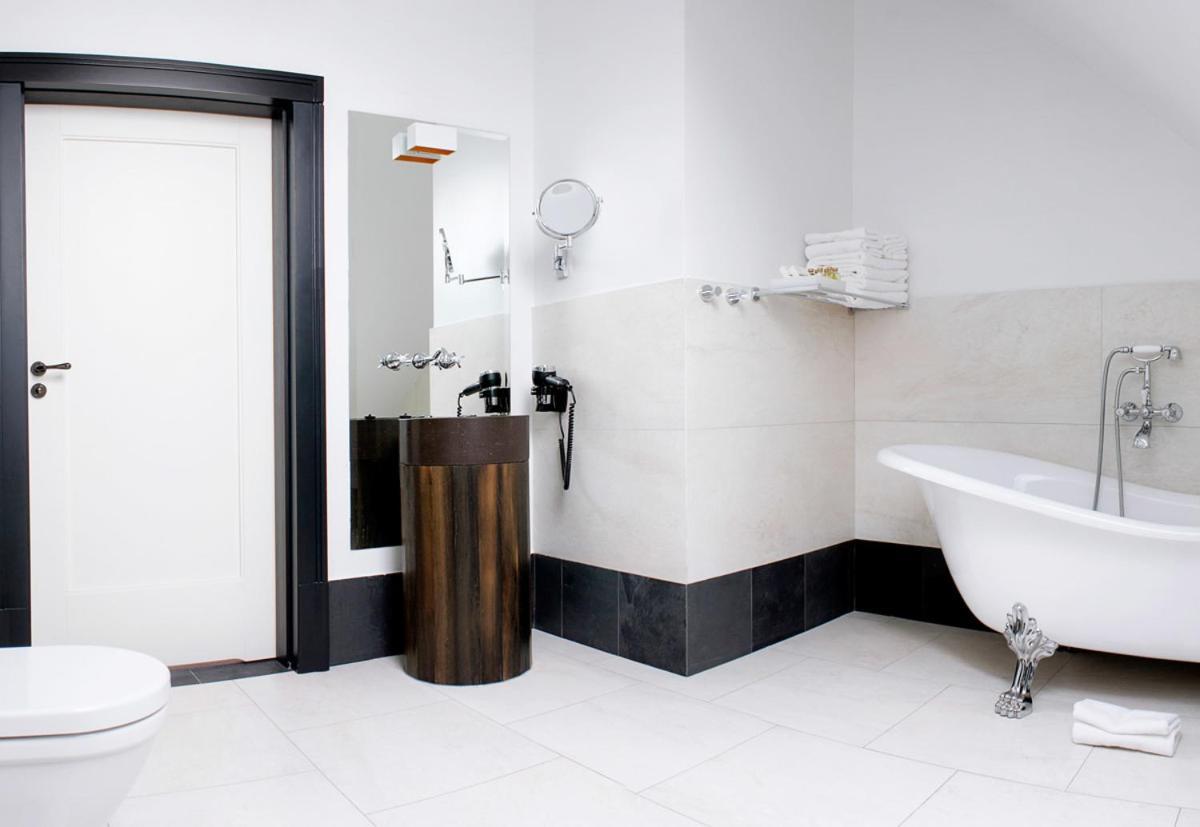 Hotel Nihil Novi Radom Bilik gambar